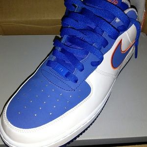 Nike Air Force One New York Knicks sneakers